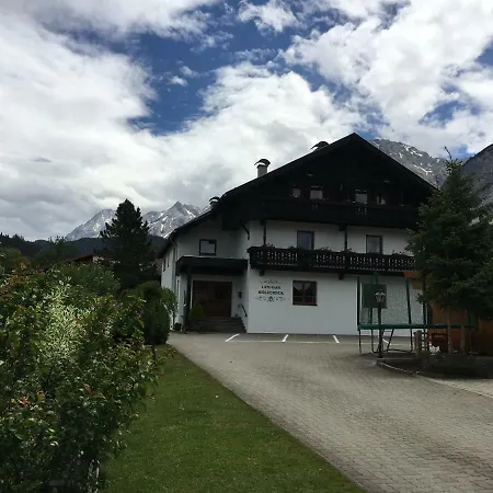 Holzereck Apartment