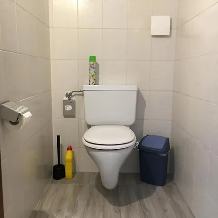 Holzereck ايروالد